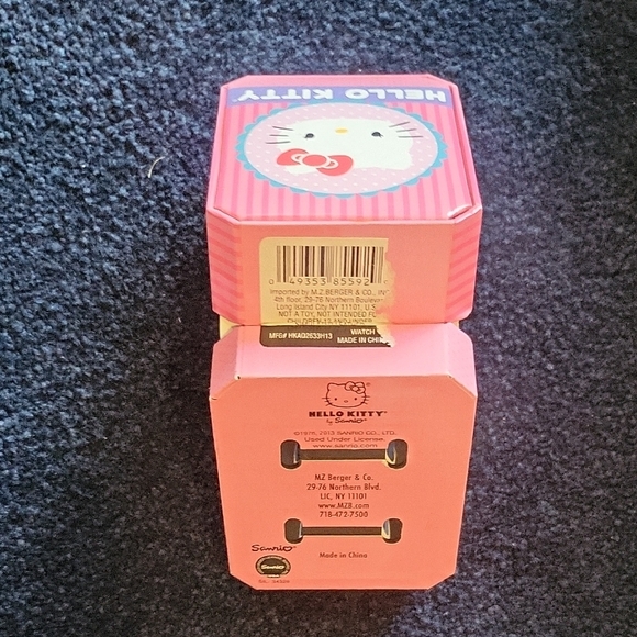 Hello Kitty Pink Leopard Pattern Watch - Picture 6 of 8